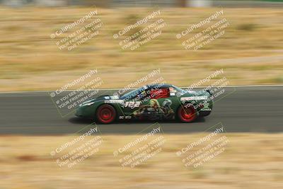 media/May-31-2025-CalClub SCCA (Sat) [[2c1a04e1ee]]/Race/Group 4/Turn 4b/